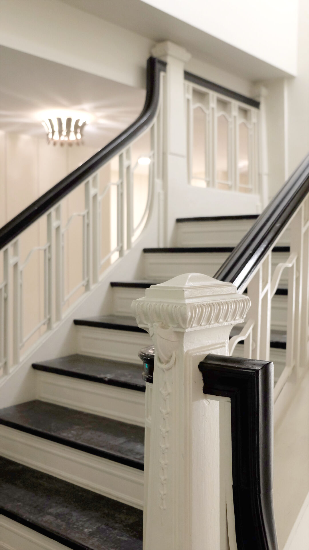 cottonwood7th floor staircase.JPG